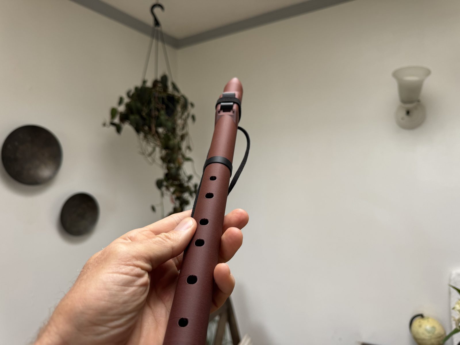 Straight vertical view of the A 432 Hz flute